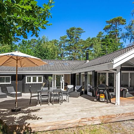 Awesome Home In Nexo With Sauna Snogebæk Екстериор снимка