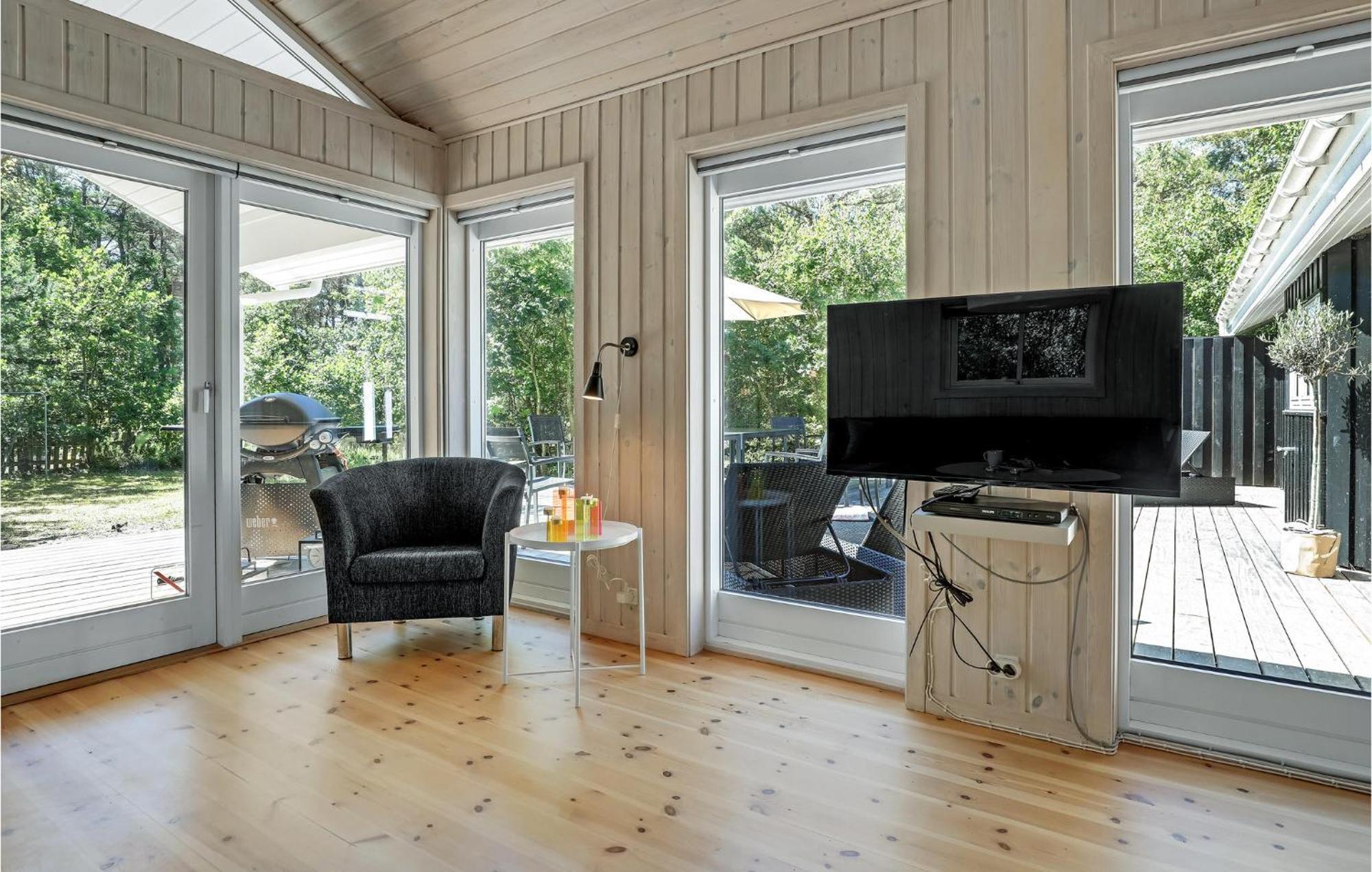 Awesome Home In Nexo With Sauna Snogebæk Екстериор снимка